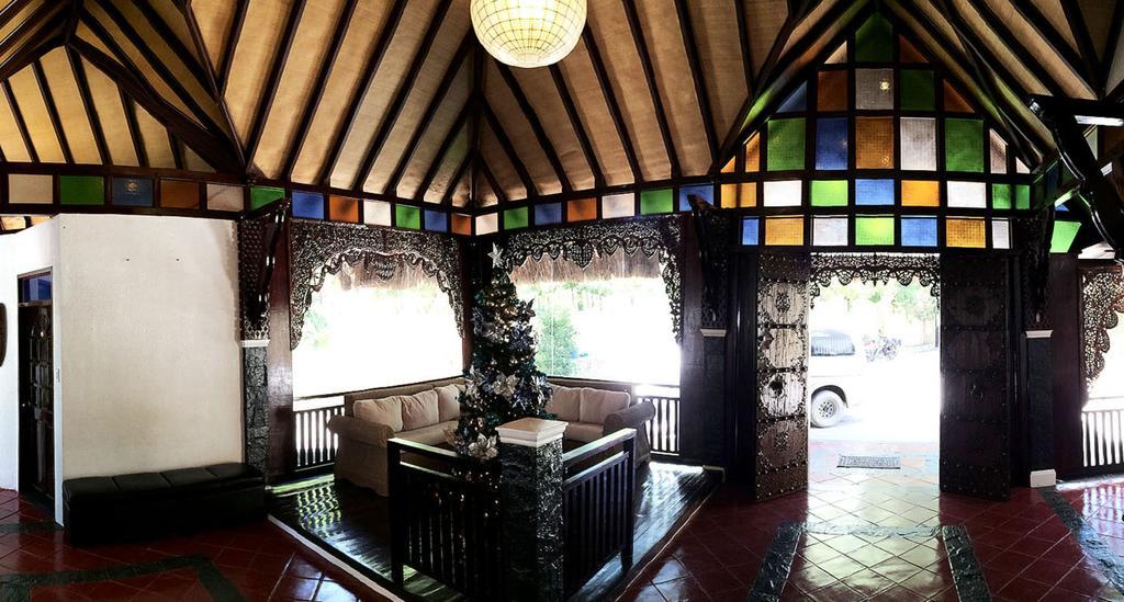 Blue Garden Resort Мактан Екстериор снимка