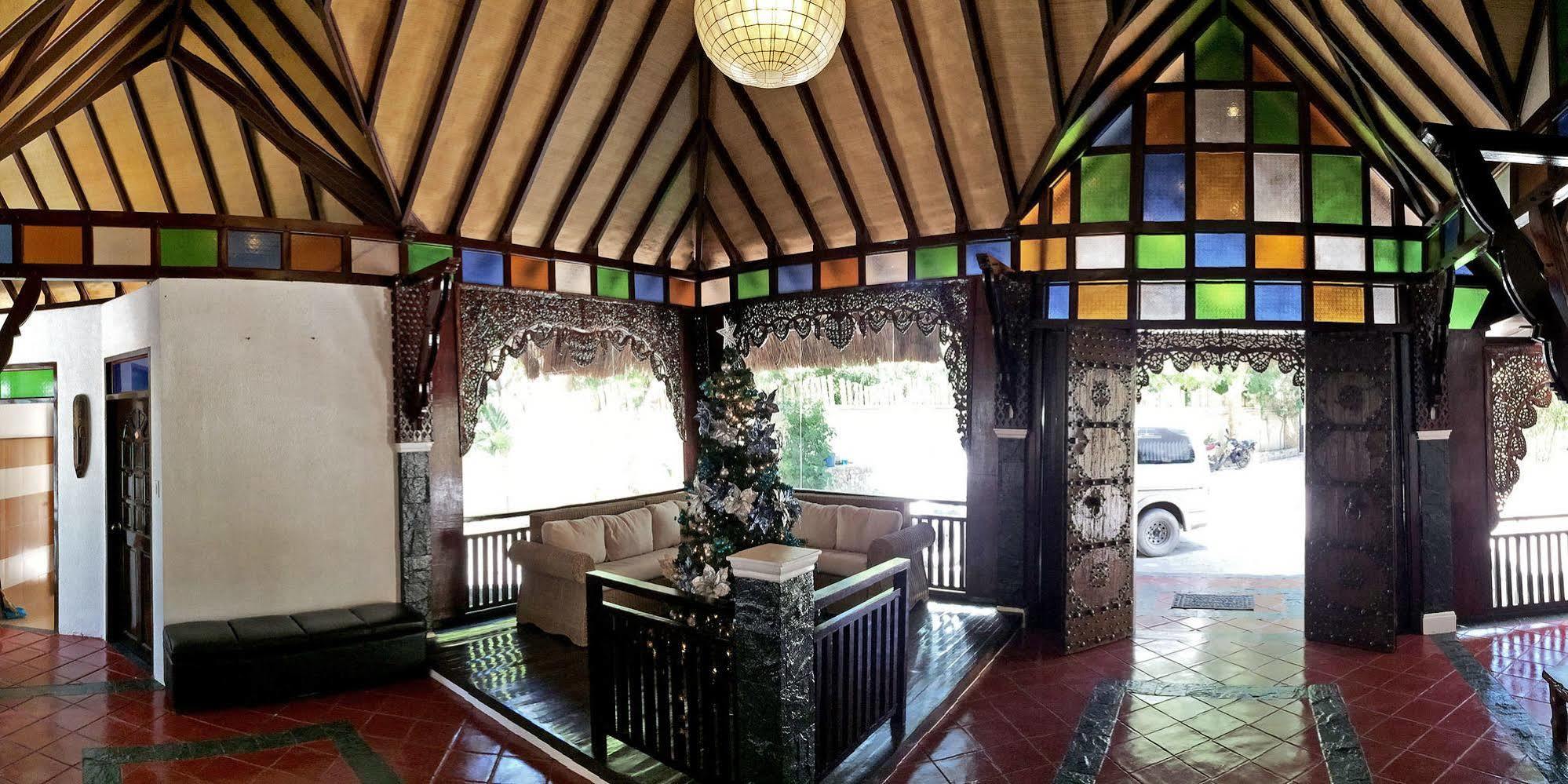 Blue Garden Resort Мактан Екстериор снимка