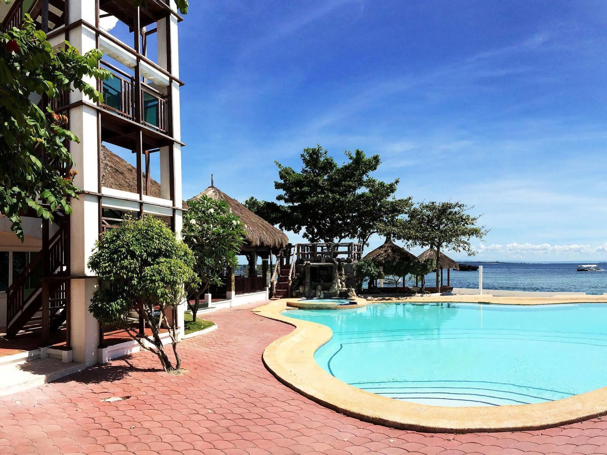 Blue Garden Resort Мактан Екстериор снимка